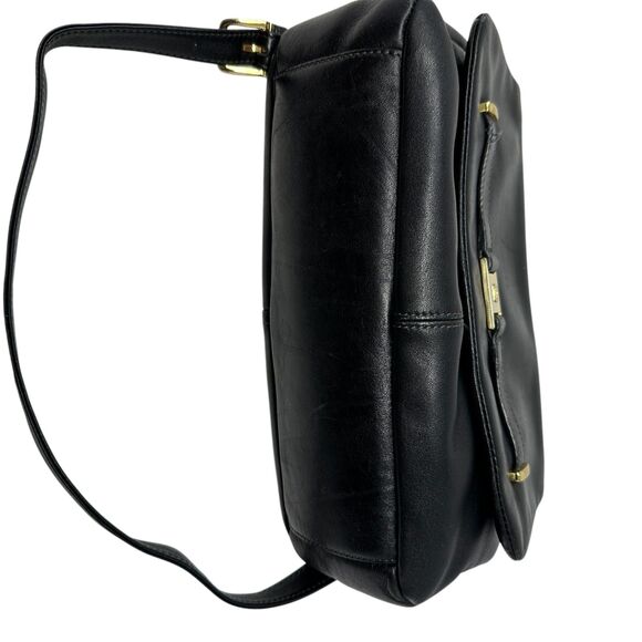 Etienne Agner Black Leather Shoulder Purse with Magnetic Close and Zip Pockets - Picture 3 of 8